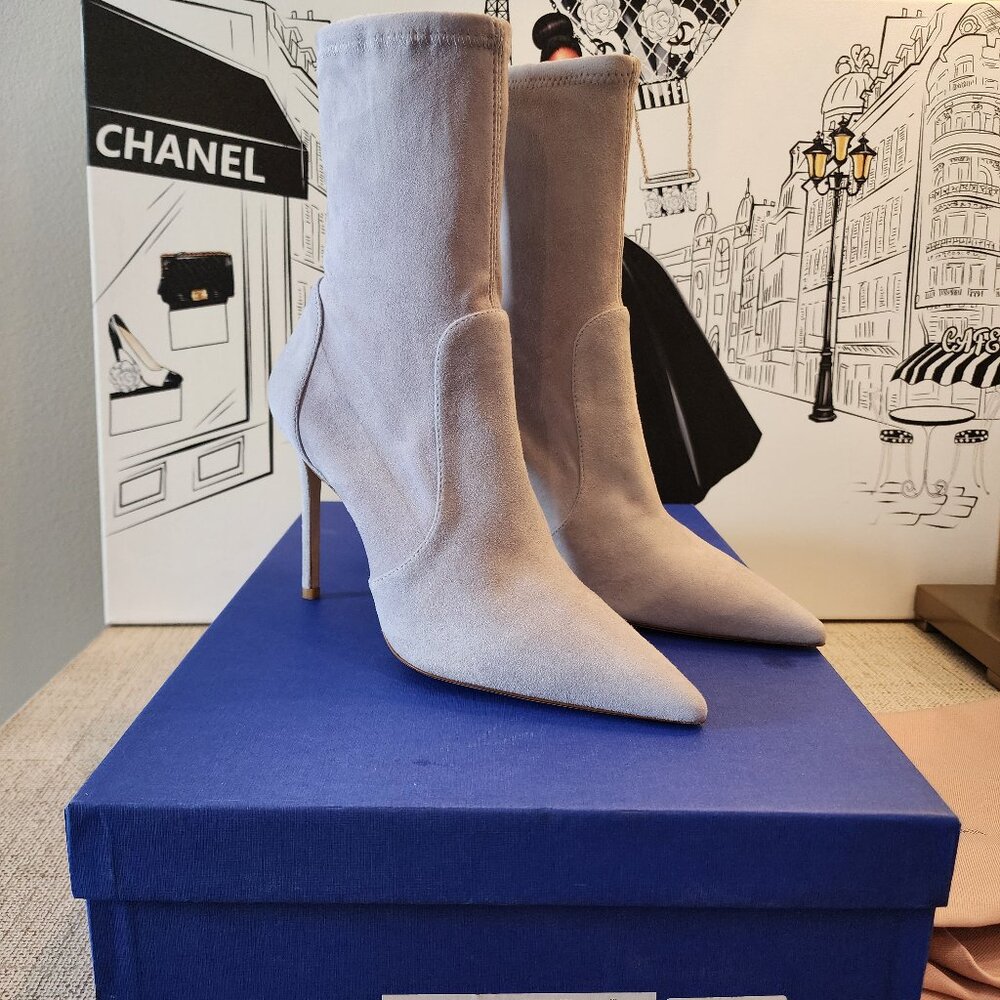 STUART WEITZMAN Women's Stuart 100 Stretch Bootie Cloud Suede Leather Sz 9.5B